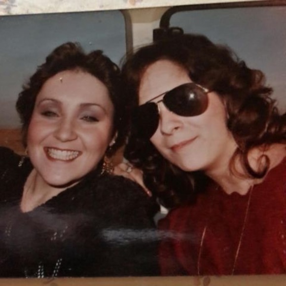 Meet your Posher, Melinda - Picture 1 of 1